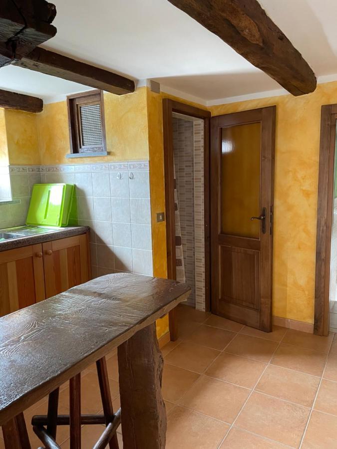 Casa Vacanze La Carbunera Villa โดโมดอสโซลา ภายนอก รูปภาพ